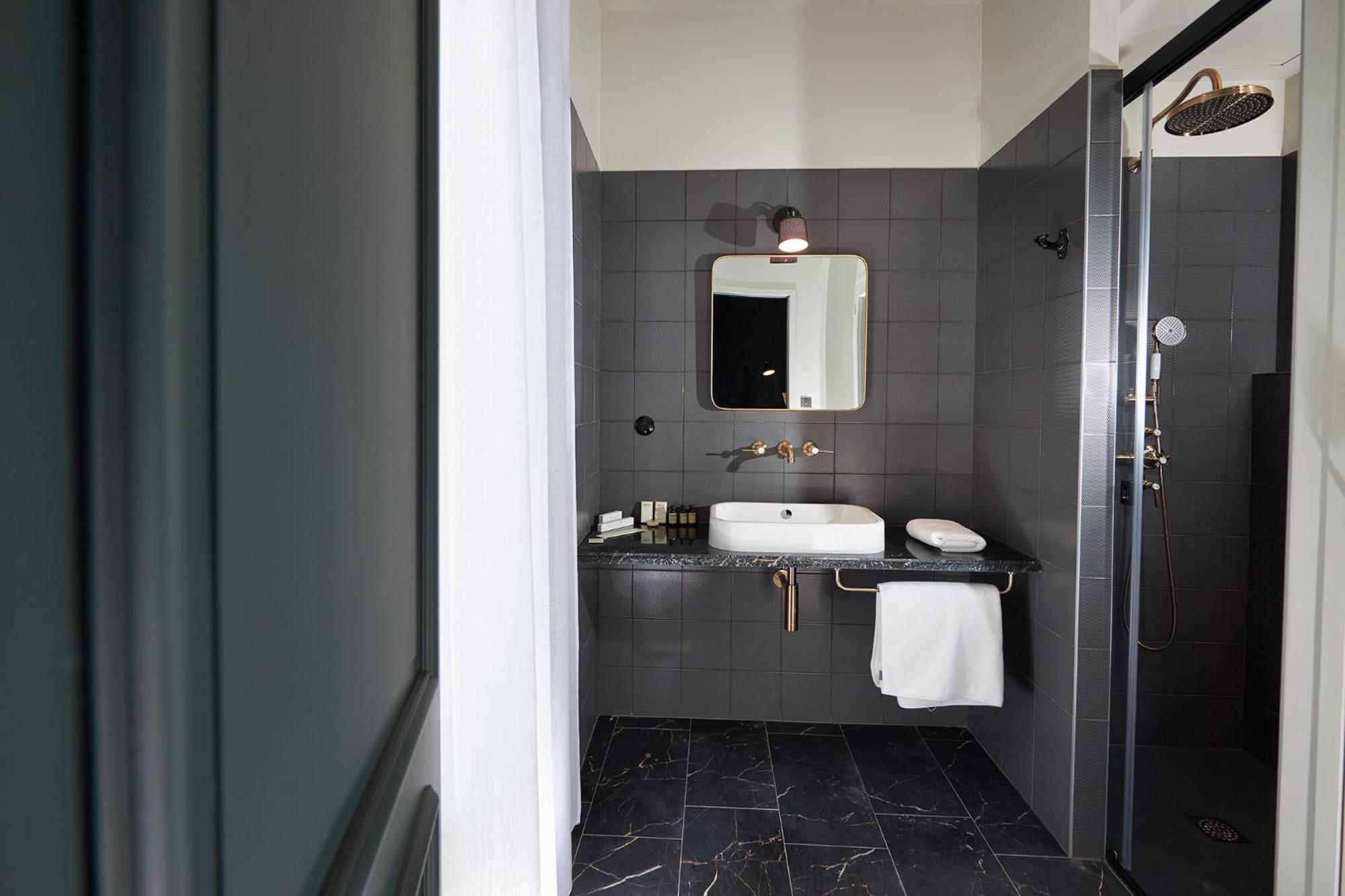 Hotel Victoria Valence  Dış mekan fotoğraf