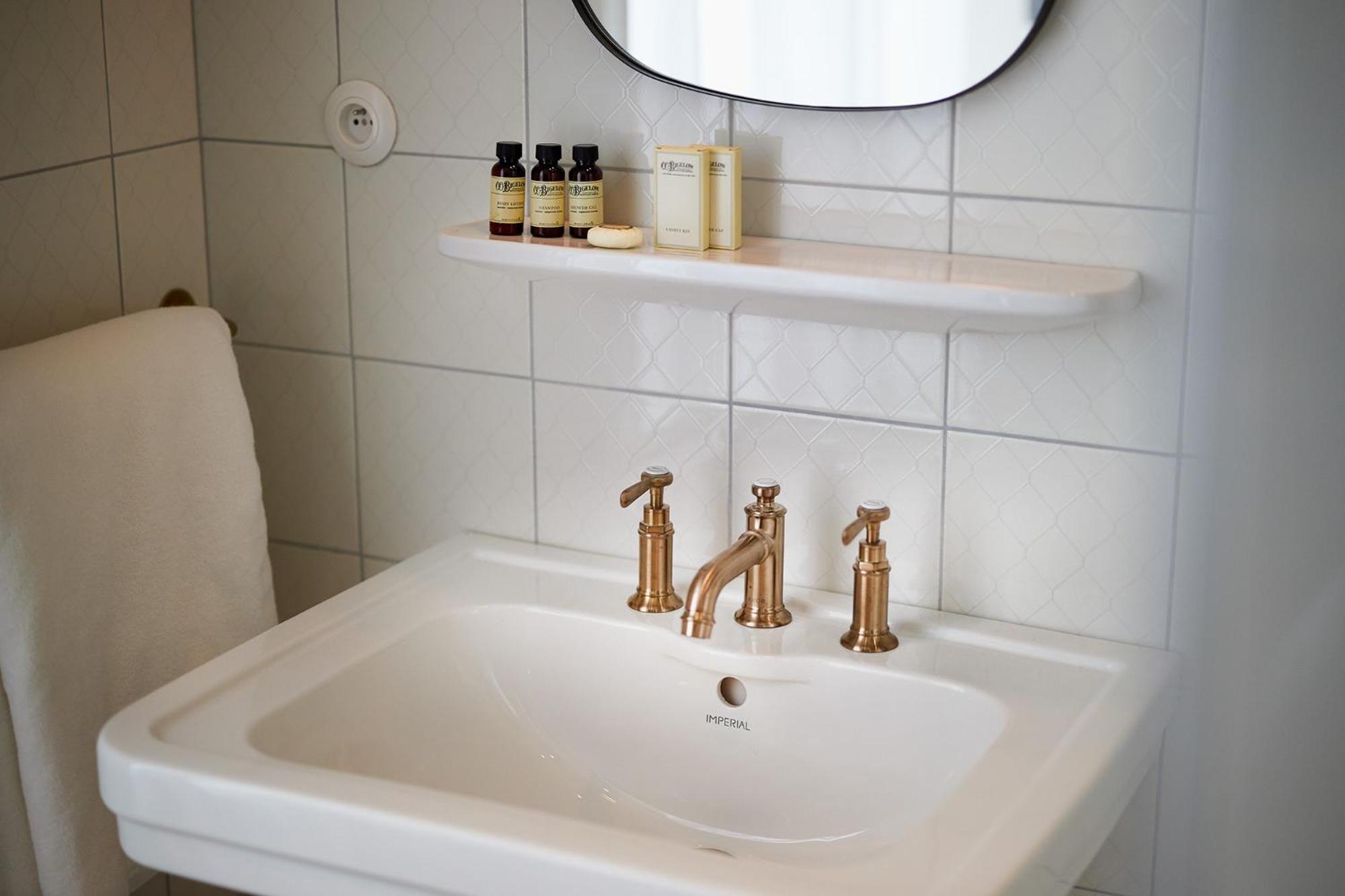 Hotel Victoria Valence  Dış mekan fotoğraf